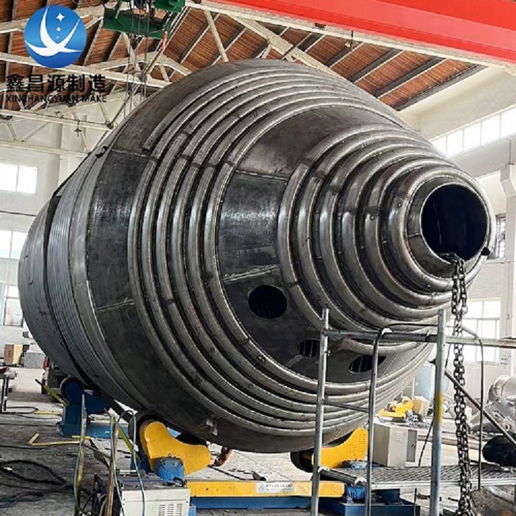 內(nei) 外盤管不鏽鋼反應釜.jpg